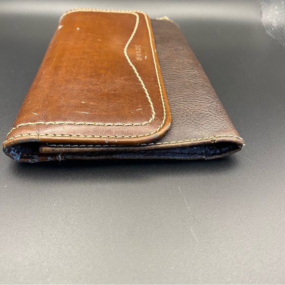 Fossil Brown Leather Trifold Wallet - Picture 4 of 6